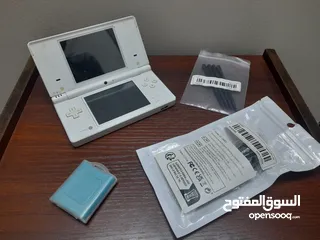  1 جهاز العاب nintendo dsi