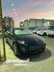  2 هونج شي 2024 EQM5