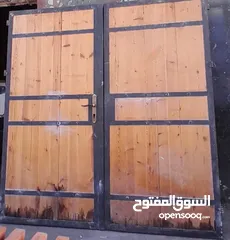  1 باب خشب حديد مدخل قاعة  فيلا سرعتين مترين في مترين