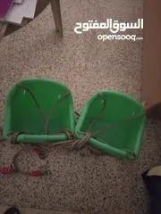  1 مرجيحة أطفال بحاله ممتازه