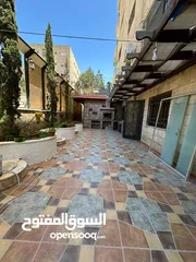  5 شقه تستحق المشاهده فارغه للايجار ضاحيه الرشيد مكونه من 4غرف نوم - مطبخين- مدخل خاص  سوبر ديلوكس