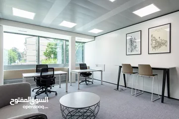  8 Fully serviced private office space for you and your team in Muscat, Pearl Square