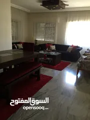  2 شقه فارغه للايجار السنوي في منطقة خلدا بجانب مدارس الدر المنثور
