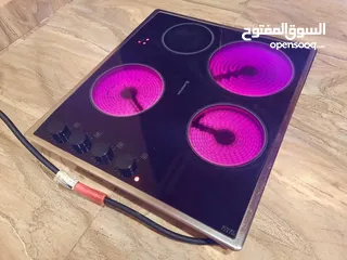  3 موقد سيراميك كهربائي اريستون ايطالي100%