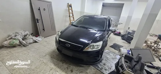  6 فورد فوكس موديل 2010_اتومتيك _ماتور 1600اصل برايفت فحص نظيف نص كاش ونص شيكات