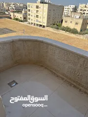  1 شقه للبيع في اربد الحي الشرقي قرب دوار الدره وقريب من جميع الخدمات