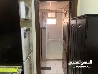  6 ستوديو للبيع بحالة ممتازة