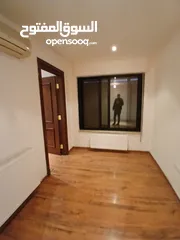  20 شقة فارغة - الشميساني - ارضي - حديقة - 300م داخلي - 100م خارجي