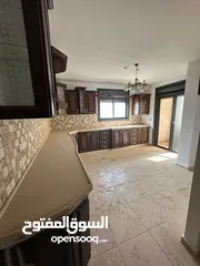  2 شقه للبيع بعين منجد