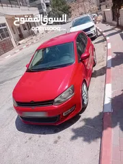  1 بولو 2011 خصوصي للبيع لون احمر