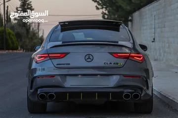  11 2022 Mercedes Amg Cla45s Clean title  excellent condition ( عقد صيانة بلوكالة)