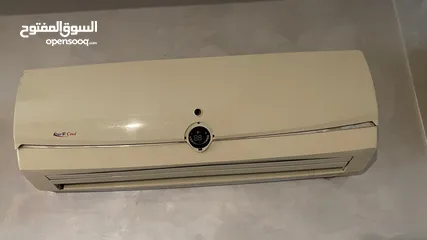  2 مكيف بحالة جيدة جدا