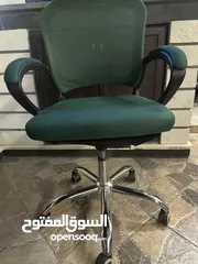  1 للبيع كرسي مكتب