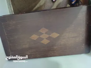  5 تخت للنوم وطبلات لغرفة صالة