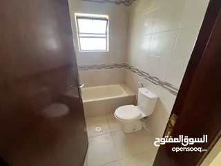  11 شقة فارغة - الجندويل - 2نوم - قرب الخدمات العامة