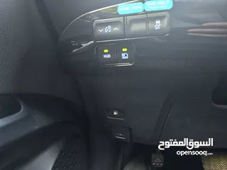  12 Toyota Prius 2022 limited- أعلى صنف بحالة ممتازة