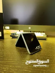  3 Samsung Galaxy Z Flip 6 مستعمل