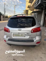  3 هيونداي سانتافيه