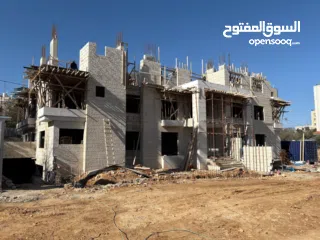  3 شقة تصميم فلل في حي الفلل في البالوع فوق حديقة الاستقلال