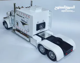 4 مجسم شاحنة حديد