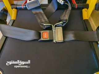  12 كرسي درج كهربائي متحرك