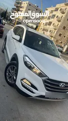  2 جيب توسان 2018 أبيض  متور 2000 فحص نخب  ديزل  اوتوماتيك