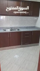  3 شقه للايجار غرفه صاله حمام مطبخ بدون فرش
