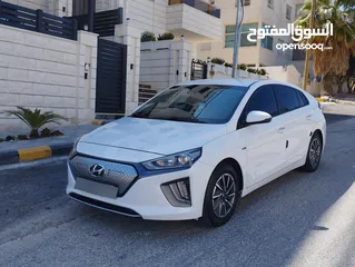  24 هيونداي ايونك كهرباء موديل 2020 وارد كوري بحالة الوكاله للبيع