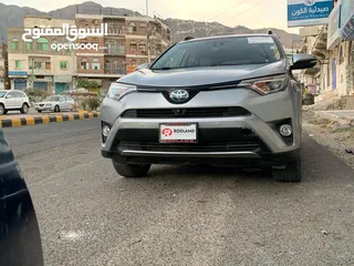  6 Rav4 limited hybrid 2017