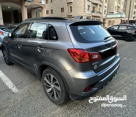  3 Mitsubishi ASX 2018 - 67500 KM - Full Original paint