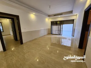  10 شقة فارغة للبيع في دير غبار  ref : 14242