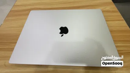  2 Apple Macbook Pro M1 Pro 16"