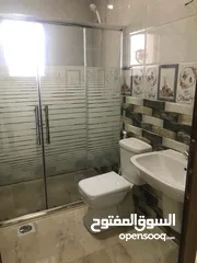 9 شقة للبيع في الرمثا حي الزهور