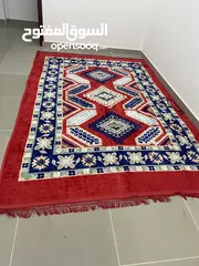  1 carpet red 3*2 meters