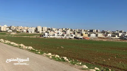  5 اراضي مفروزة للبيع - سحاب قرية سالم قرب مستشفى التتونجي سكن ب  المساحة 710- 750م