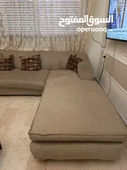  2 طقم كورنر 7 مقاعد مع طاولة و 3 طاولات سيرفس
