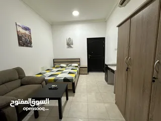  1 Room for rent E5