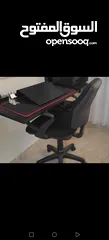  1 كرسي طبي مع طاوله تعليق ايكيا.
