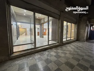  4 مخازن للإيجار