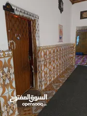  3 بيت في حي المهندسين شارع المقيمين