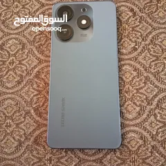  4 تكنو سبارك 10 برو  بحالة ممتازة جدا