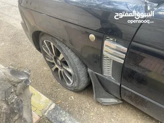  2 رنج روفر فوج للبيع على ضربتها