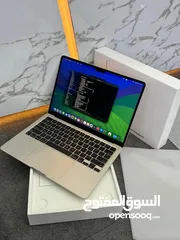  4 MacBook Air 13-inch 2022 M2