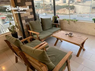  7 كوفي شوب بكامل معداته جاهز لتسليم هي بحاله ممتازه