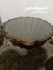  1 طاوله غرفة جلوس او ضيوف