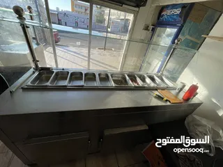  8 عدة مطعم كاملة مع مستلزماته للبيع