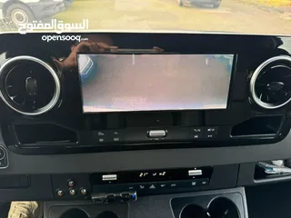  15 باص سبرنتر صندوق