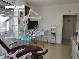  3 عيادة اسنان كاملة للبيع او الضمان