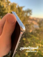  7 سامسونج جالاكسي اس 23 عادي 128 جيجا الرام 8 جيجا جهاز شبه كرتونة يعني لزقته لسا عليه جهاز ولا ارتب