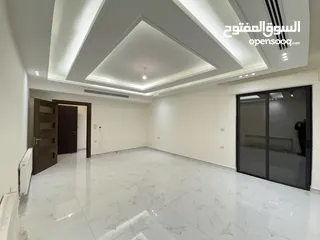  6 شقة مميزة للبيع طابق ثاني مساحة 200م بخلدا بتشطيبات مميزة (مشروع 118)